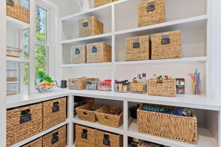 Easy Ways to Keep Your Home Organized